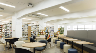 神戸野田中学校　図書館