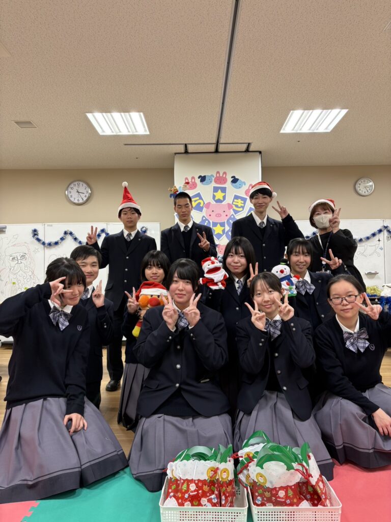 【インターアクト部】 子育てひろば　『きらきら（１２月）』に参加しました！